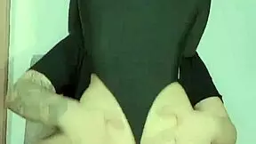 fucking petite otaku in maid cosplay, she rides my cock 😍