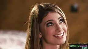 Petite teens tribbing and squirting after hot foreplay 😍 what a glamorous lesbian couple!