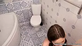 Young libertines explore bathroom and bed