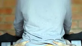 They shared an insatiable desire in the apartment, promising not to stop until ecstasy! 😍