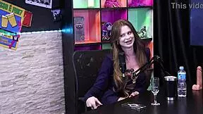 Tati Weg Shy But Naked