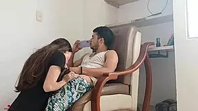 sorprendo a mi hermanastra follandomela duro parte 1