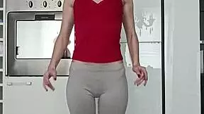 i'm doin a short trainin routine at the gym, my petite brunette body in leggings with narrow ass