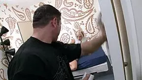 sexy blonde webcam girl wants sex with cleaner guy 😍