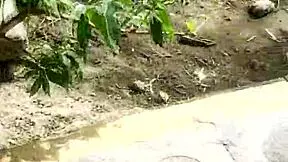 Deceive Single Mom In Park! Give Money For Multiple Fucks!