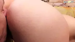 HR manager demands oral sex