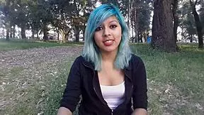 Chica Sexy Fingers Anal and Fists Ass During Masturbation with Friend.