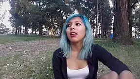 Chica Sexy Fingers Anal and Fists Ass During Masturbation with Friend.