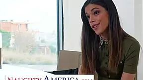 Naughty america scarlett bloom fucks neighbor minutes after meeting