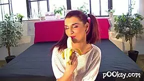 Lollipop In My Pooksy French Amateur Anal?