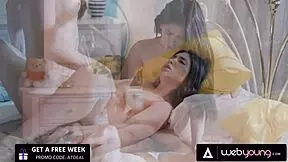 Wow, Jane Wilde and Jessie Saint ride pussies hard! 😈