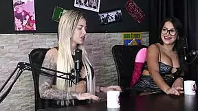 Bahala model cums from clitoral stimulation before thick cock entry