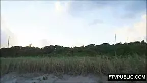 19 yo teen flashing nude outdoors 😏