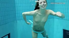 gazel podvodkova's underwater naked beauty