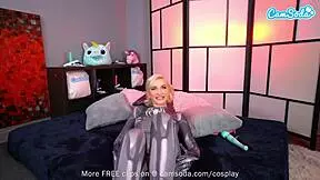 Blonde Teen Cosplays Spider Girl Masturbating