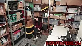 amateur thief caught on hidden cam getting facialized in reality 😱