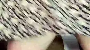 Teen Dances Reaggaeton on Webcam