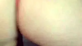 Teen Dances Reaggaeton on Webcam