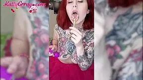 candy girl fingers toys and teases 😜