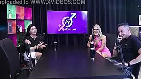 Two hotties kissing and sucking? Bruna and Matheus