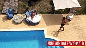 Mugur fucks lana vegas poolside