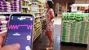 Martinasmith Squirt at Mall