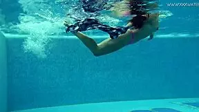 Sazan Fucking European MILF Experience: Bedroom Seduction Studio Underwater
