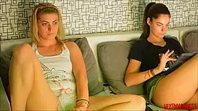 Are you watching me, blonde Lulacum69, masturbate nude on webcam for my horny roommate?