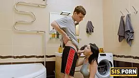 sisporn confrontation in bath leading to quick fuck with stepsis