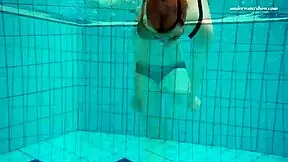 Underwater Mermaid Vesta, a Horny Teen, Swims in Bikini Bliss