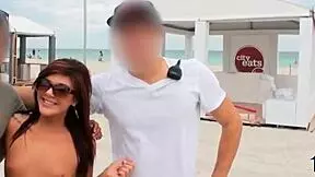 teen girlfriends make homemade pov porn 😘