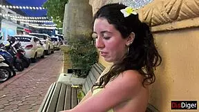 Public Pickup - Give A Girl A Foot Massage And A Good Fuck