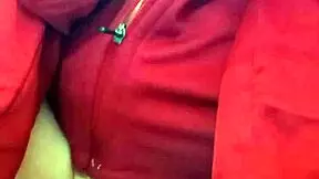 i piss and show my open pussy in exhibitionist fetish solo