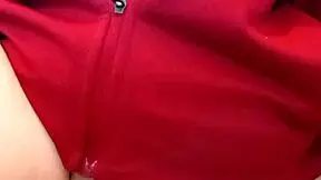 i piss and show my open pussy in exhibitionist fetish solo