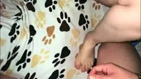 After long day, stepcousin fills pussy in homemade scene