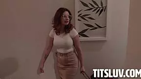 i watched annabel redd suck that big black cock in pov, and it's so nice inside isiah maxwell.