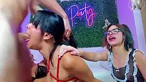 Roxi delivers ruthless blowjobs while girlfriends wait for face action