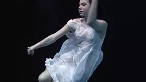 Underwater stunts with Andrejka
