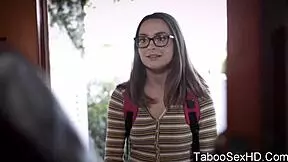 Brunette sexy girl gives blowjob to football player before fucking 😘