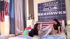 Superbowl Threesome With Nymphos Banging Football Player