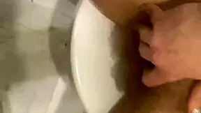 Best friends fucking in public toilet 😍