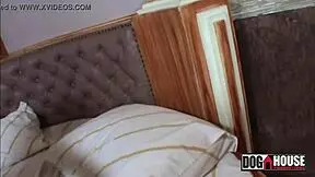 Lilla Gomes hace doble penetración con frutas y verduras 🍌