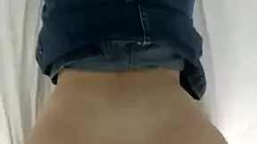 im fuckin my best friends daughter, shes all grown up now