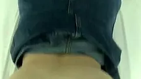 im fuckin my best friends daughter, shes all grown up now