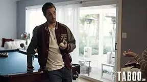 Superstar Jock Taunts Unconfident After Opal Virgin Into Fucking Him