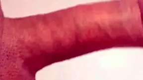 Does she give buena chupada polla y follando?