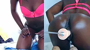 Ebony Cam Girl Squirts With Toys On Webcam