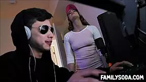 gamer stepbro bangs stepsis in POV creampie