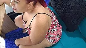 Milf Sucking Hijastro's Monster Cock, Isn't She?