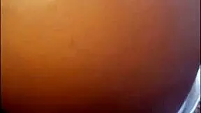 Brazilian dancer offers her ass in outdoor park